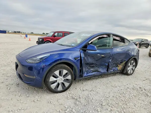 7SAYGAEE6PF805346 2023 TESLA MODEL Y - Image 1