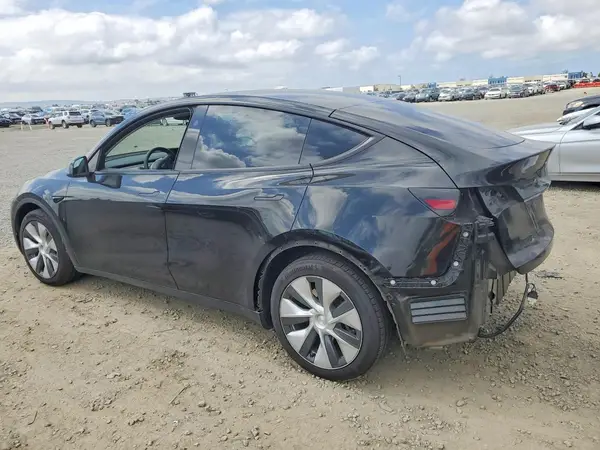 7SAYGAEE6PF827721 2023 TESLA MODEL Y - Image 2