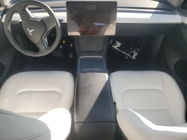 7SAYGAEE6PF861688 2023 TESLA MODEL Y - Image 8