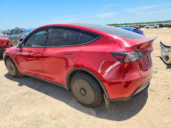 7SAYGAEE6PF941329 2023 TESLA MODEL Y - Image 2