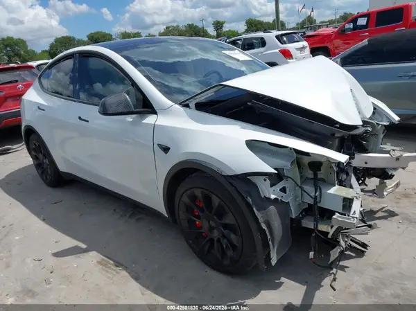 7SAYGAEE6PF969390 2023 TESLA MODEL Y - Image 1
