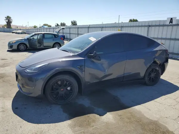 7SAYGAEE6PF977702 2023 TESLA MODEL Y - Image 1