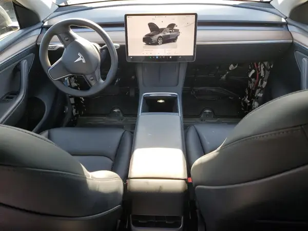 7SAYGAEE6RF028315 2024 TESLA MODEL Y - Image 8