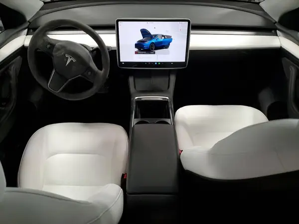 7SAYGAEE6RF037080 2024 TESLA MODEL Y - Image 8