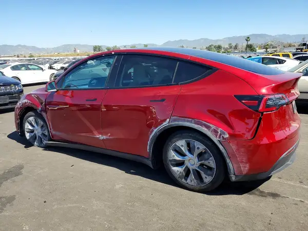 7SAYGAEE6RF057068 2024 TESLA MODEL Y - Image 2
