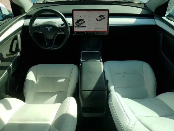 7SAYGAEE6RF063131 2024 TESLA MODEL Y - Image 8