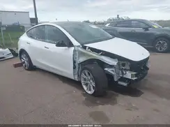 7SAYGAEE6RF066823 2024 TESLA MODEL Y