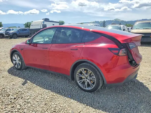 7SAYGAEE6RF069513 2024 TESLA MODEL Y - Image 2