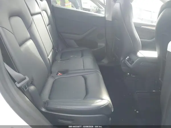 7SAYGAEE6RF080298 2024 TESLA MODEL Y - Image 8
