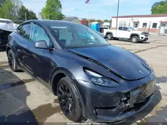 7SAYGAEE6RF108312 2024 TESLA MODEL Y