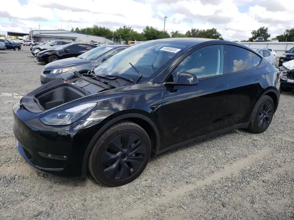 7SAYGAEE6RF127846 2024 TESLA MODEL Y - Image 1