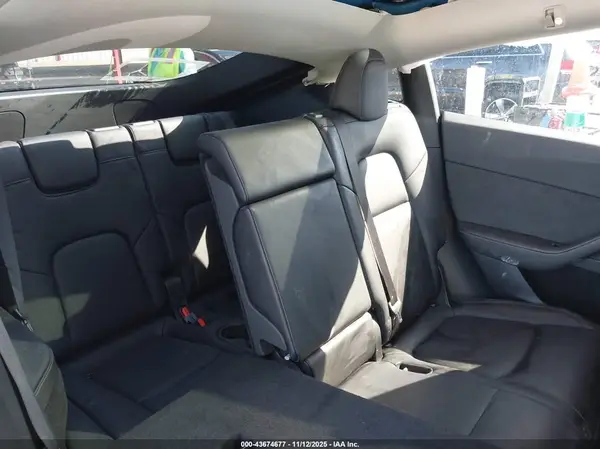 7SAYGAEE6RF155047 2024 TESLA MODEL Y - Image 8