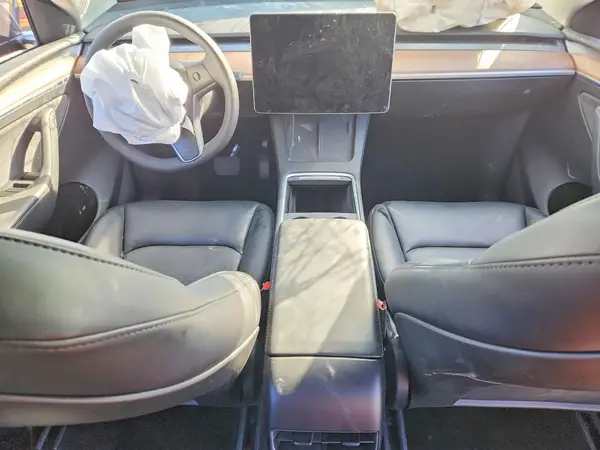 7SAYGAEE6RF165156 2024 TESLA MODEL Y - Image 8