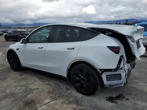 7SAYGAEE6RF169305 2024 TESLA MODEL Y - Image 2