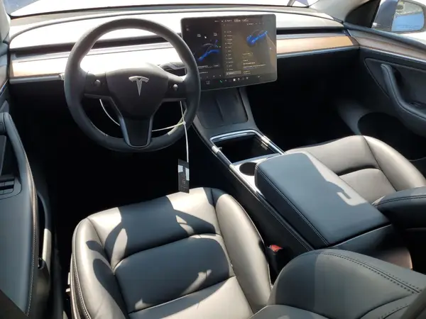 7SAYGAEE6RF202481 2024 TESLA MODEL Y - Image 8