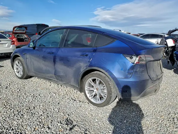7SAYGAEE6RF982191 2024 TESLA MODEL Y - Image 2
