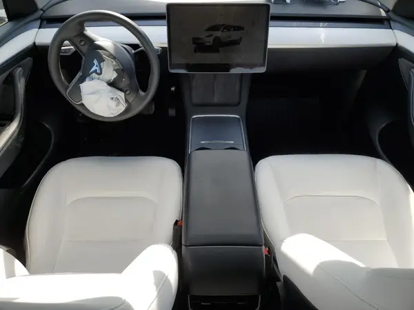 7SAYGAEE6RF985513 2024 TESLA MODEL Y - Image 8
