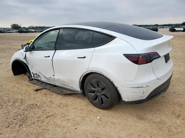 7SAYGAEE6SF255316 2025 TESLA MODEL Y - Image 2