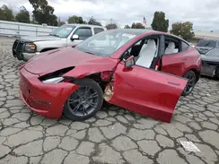 7SAYGAEE6SF264050 2025 TESLA MODEL Y