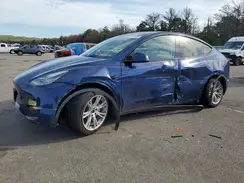 7SAYGAEE7NF323885 2022 TESLA MODEL Y