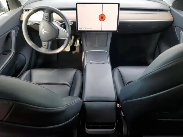 7SAYGAEE7NF323885 2022 TESLA MODEL Y - Image 8