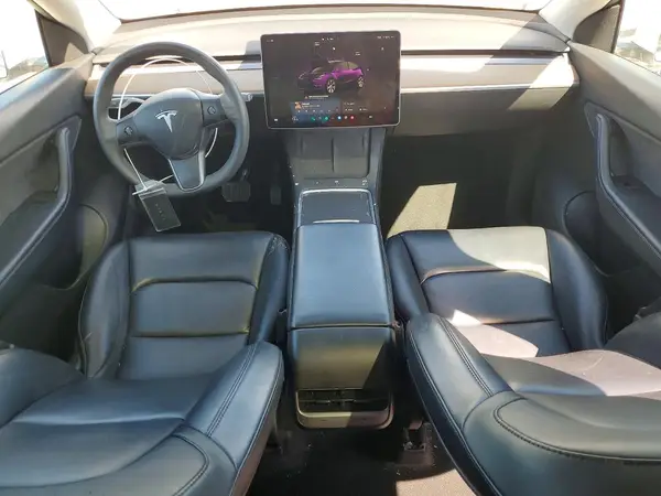7SAYGAEE7NF363478 2022 TESLA MODEL Y - Image 8
