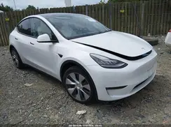 7SAYGAEE7NF382564 2022 TESLA MODEL Y