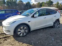 7SAYGAEE7NF383438 2022 TESLA MODEL Y