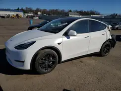 7SAYGAEE7NF429253 2022 TESLA MODEL Y