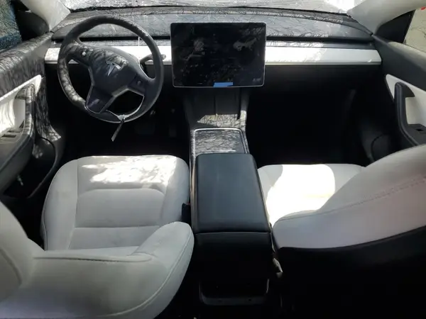 7SAYGAEE7NF429785 2022 TESLA MODEL Y - Image 8