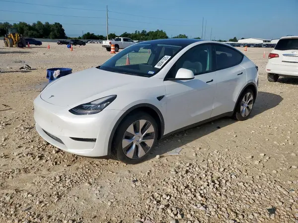7SAYGAEE7NF469218 2022 TESLA MODEL Y - Image 1