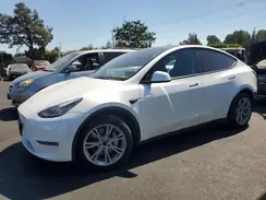 7SAYGAEE7NF490635 2022 TESLA MODEL Y