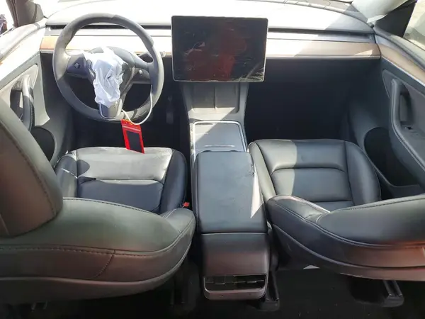 7SAYGAEE7NF521463 2022 TESLA MODEL Y - Image 8