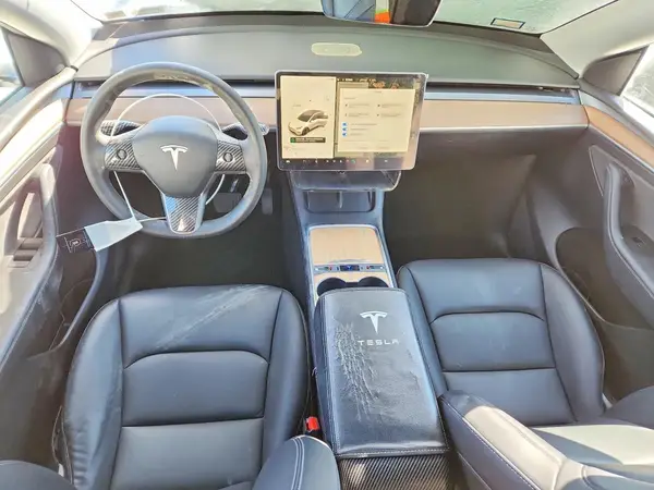 7SAYGAEE7NF522127 2022 TESLA MODEL Y - Image 8