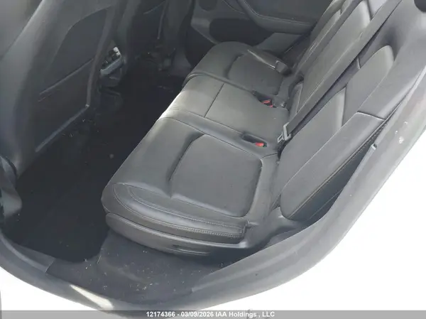 7SAYGAEE7NF531605 2022 TESLA MODEL Y - Image 8