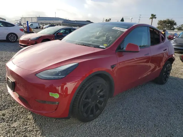 7SAYGAEE7NF553541 2022 TESLA MODEL Y - Image 1
