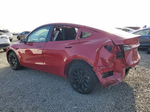 7SAYGAEE7NF553541 2022 TESLA MODEL Y - Image 2