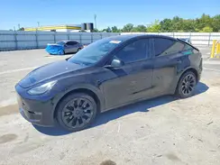 7SAYGAEE7NF555550 2022 TESLA MODEL Y