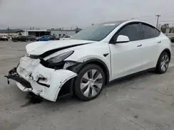 7SAYGAEE7NF557525 2022 TESLA MODEL Y