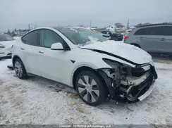7SAYGAEE7PF588597 2023 TESLA MODEL Y