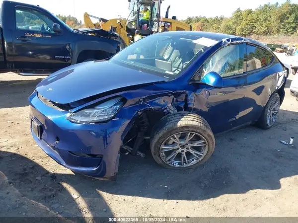 7SAYGAEE7PF611442 2023 TESLA MODEL Y - Image 2