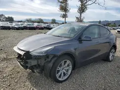 7SAYGAEE7PF639483 2023 TESLA MODEL Y