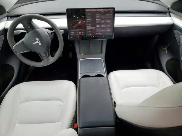 7SAYGAEE7PF709872 2023 TESLA MODEL Y - Image 8