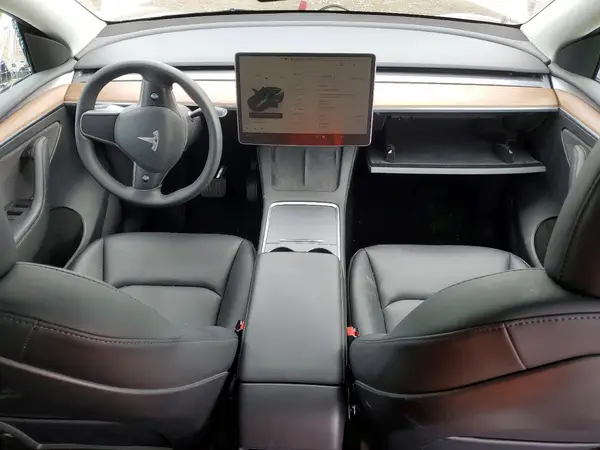 7SAYGAEE7PF710326 2023 TESLA MODEL Y - Image 8