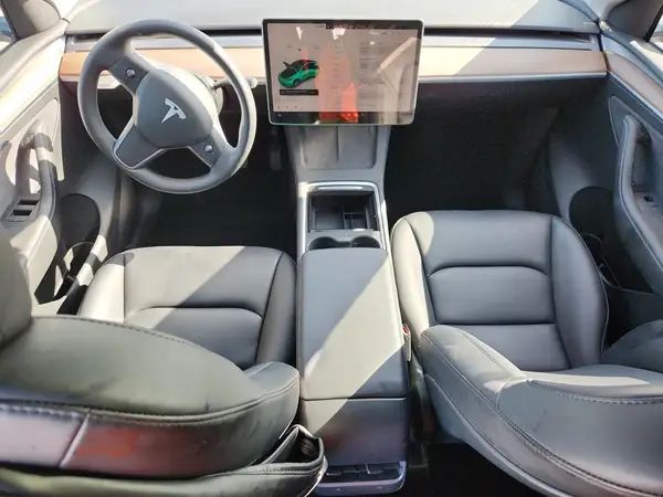 7SAYGAEE7PF714473 2023 TESLA MODEL Y - Image 8