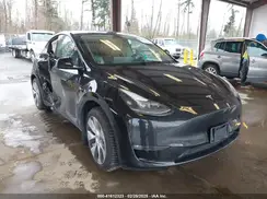7SAYGAEE7PF739924 2023 TESLA MODEL Y