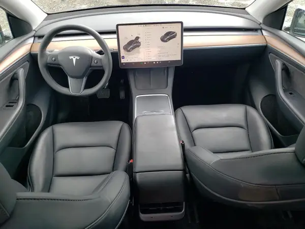 7SAYGAEE7PF742256 2023 TESLA MODEL Y - Image 8