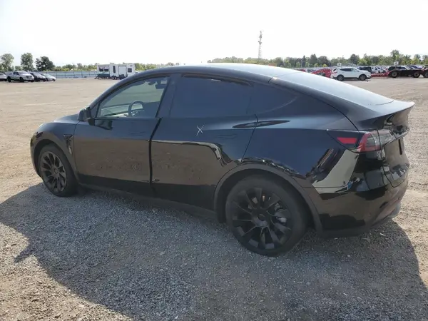 7SAYGAEE7PF755234 2023 TESLA MODEL Y - Image 2