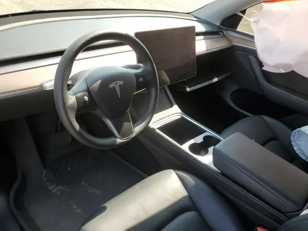 7SAYGAEE7PF755234 2023 TESLA MODEL Y - Image 8