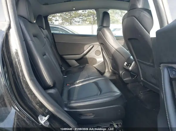 7SAYGAEE7PF763463 2023 TESLA MODEL Y - Image 8